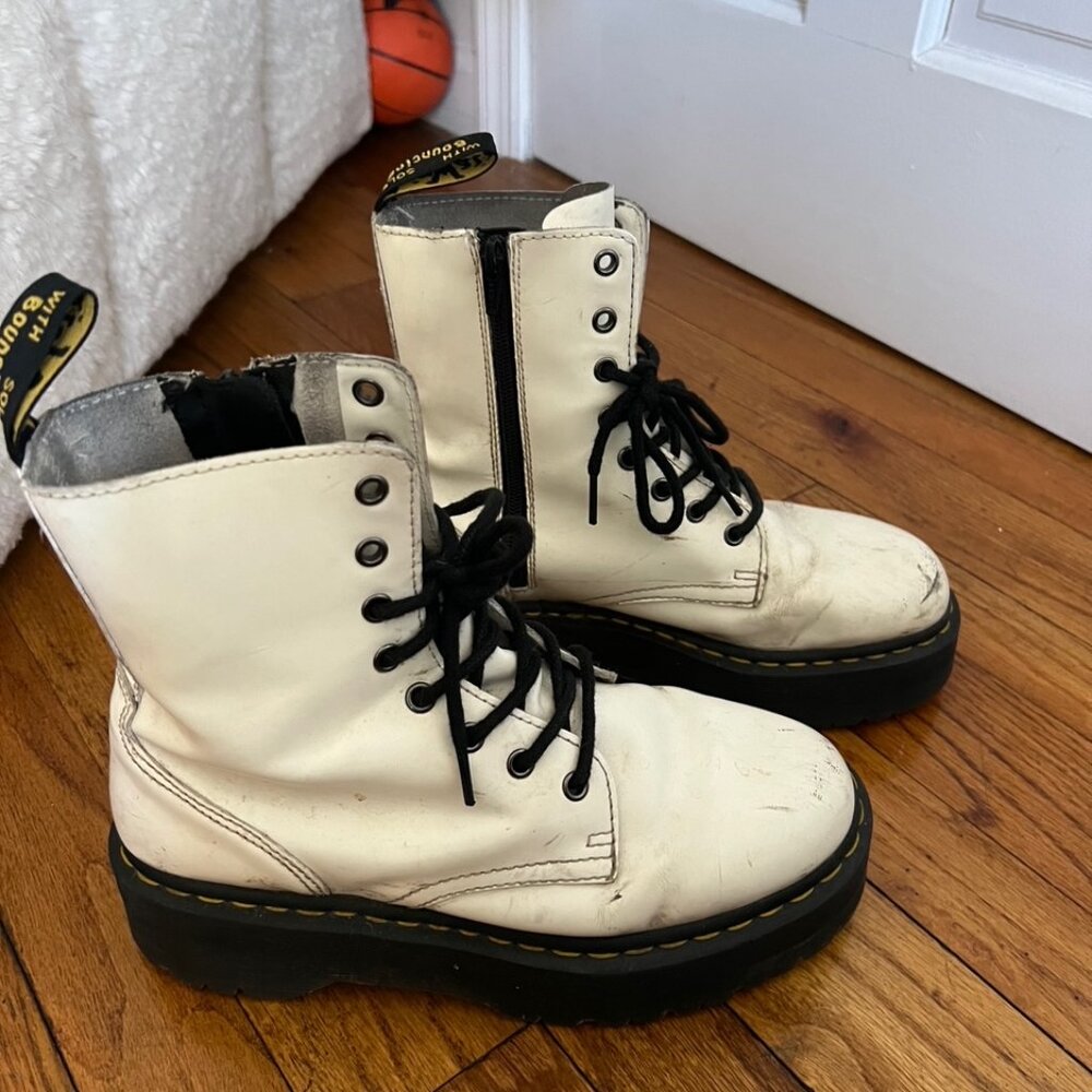Dr. Martens - White Jadon Boot Smooth Leather Platforms, Women's 9
